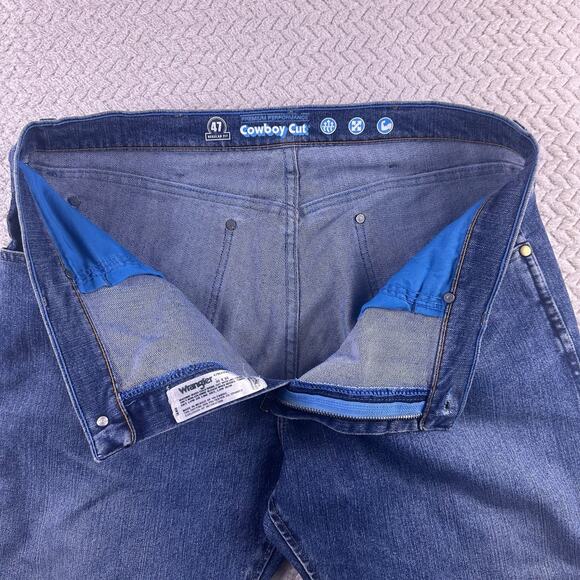 Wrangler Cowboy Cut 47 Mens 35x32 Regular Fit‎ Premium Performance Blue Jeans - Picture 6 of 16